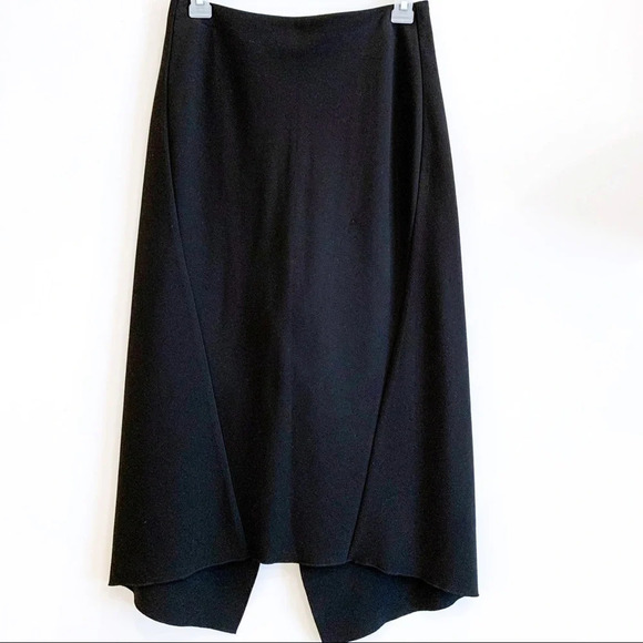 Taglia Sisley Black Skirt w Sexy Back Crack - Picture 1 of 8